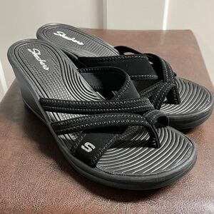 Skechers straps wedge heeled sandals. Like new!